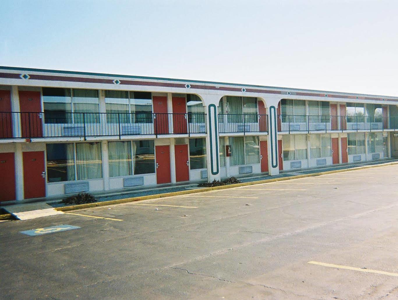 Hotel Royal Extended