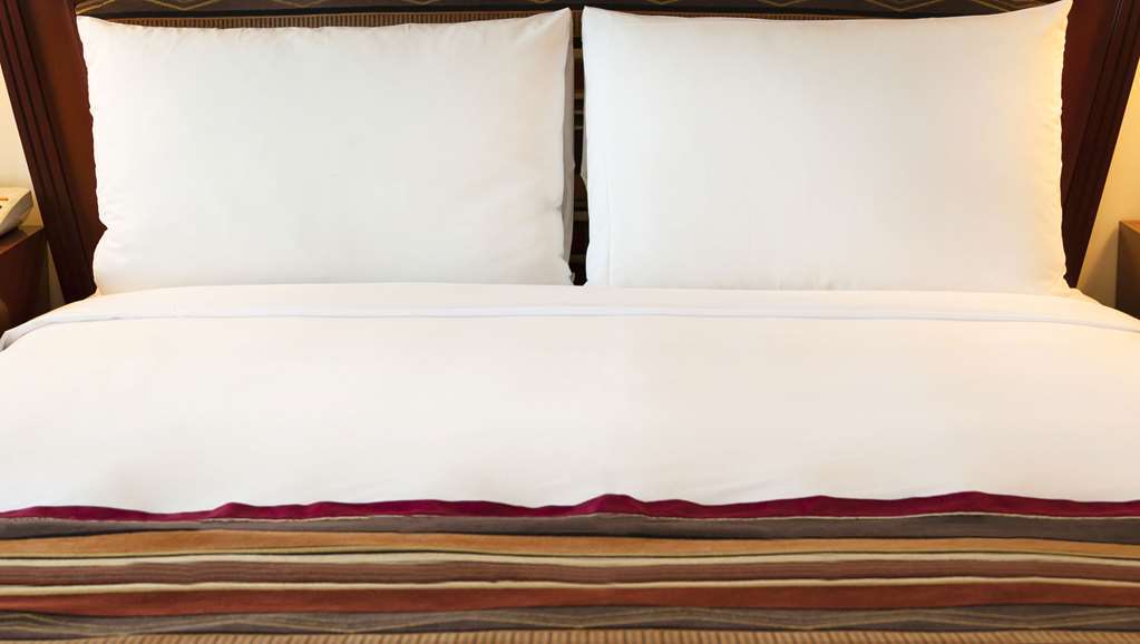 Royal Extended Hotel 2*